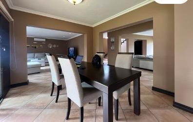 To Let 4 Bedroom Property for Rent in Melodie North West